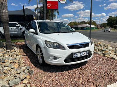 2010 Ford Focus 1.8 Ambiente 5-dr