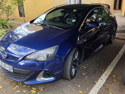 2014 Opel Astra 2.0T OPC