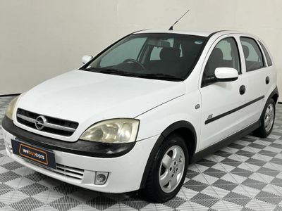 Chevrolet Corsa - AUTOO