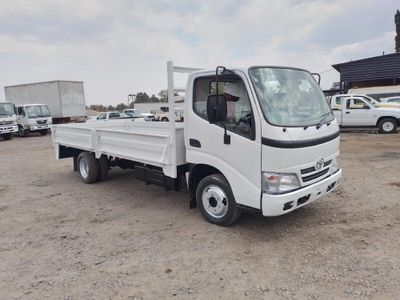 Toyota Dyna 4-093 4X2 F-C Shock for Sale South Africa