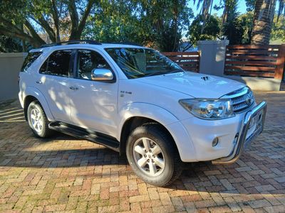 2009 Toyota Fortuner 3.0 D-4D Raised Body