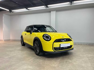 2025 MINI Hatch Cooper Auto