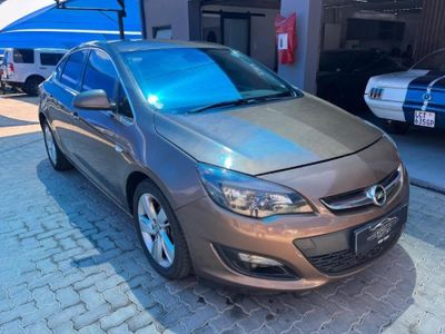 2016 Opel Astra 1.4T Enjoy Auto