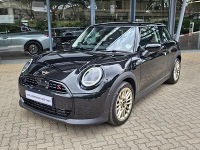 2024 MINI Hatch Cooper S Auto