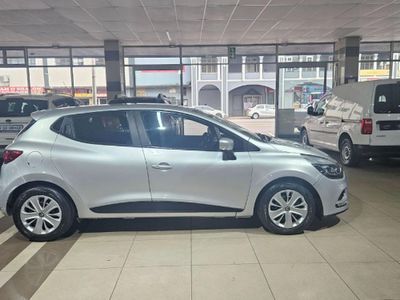 2017 Renault Clio IV 900T Authentique 5-dr (66kW)