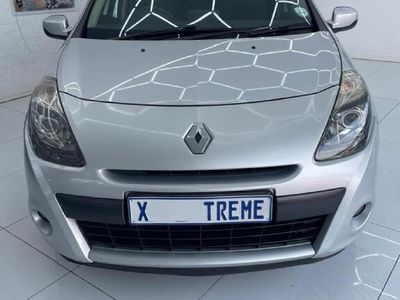 2010 Renault Clio III 1.6 Dynamique 5-dr
