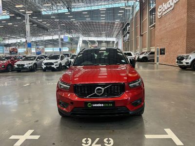 2019 Volvo XC40 D4 R-Design AWD