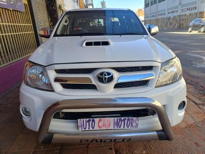 2009 Toyota Hilux 3.0 D-4D Raider Raised Body Double-Cab
