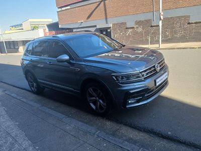 2019 Volkswagen Tiguan 2.0 TDI R-Line 4Motion, Auto