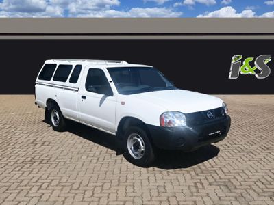 2017 Nissan NP300 2.0i LWB Single-Cab