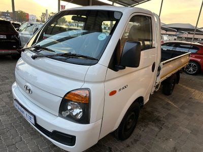 2017 Hyundai H100 Bakkie 2.6D Dropside