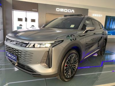 2025 Omoda C9 1.5T AWD Phev