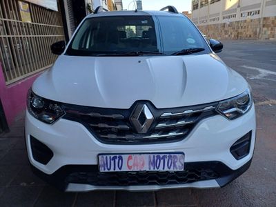 2025 Renault Triber 1.0 Intens