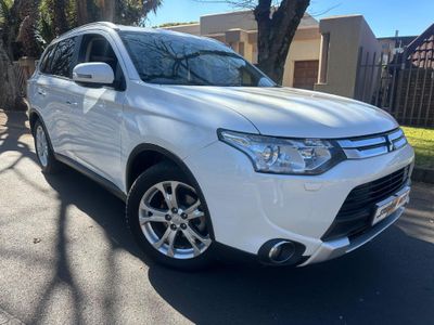 2016 Mitsubishi Outlander 2.4 GLS Exceed 7 seat - Auto