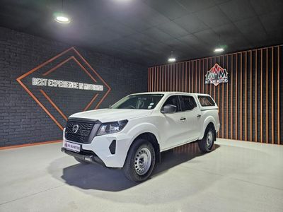 2022 Nissan Navara 2.5 DDTi SE Double-Cab