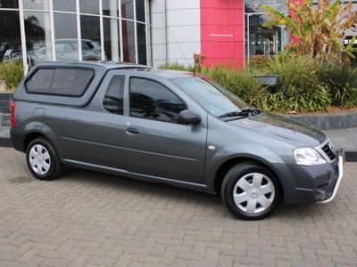 2023 Nissan NP200 1.6 A/C Safety Pack