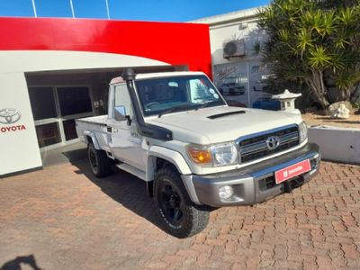 2015 Toyota Land Cruiser 79 4.5 D Single-Cab