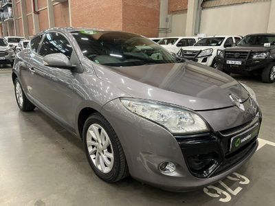 2012 Renault Megane III 1.6 Expression Coupe