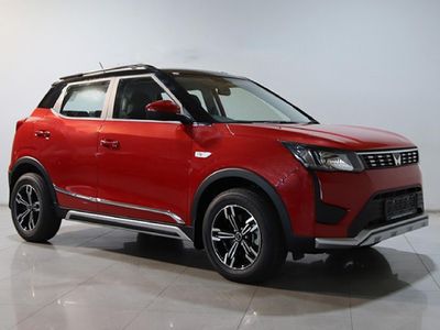 2024 Mahindra XUV 300 1.2T | W6