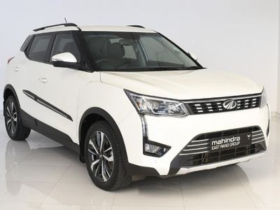 2022 Mahindra XUV 300 1.5D | W8