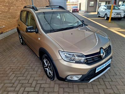 2018 Renault Sandero 900T Stepway Plus | Techroad