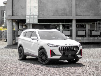 2026 Jetour X70 Plus 1.5T Deluxe