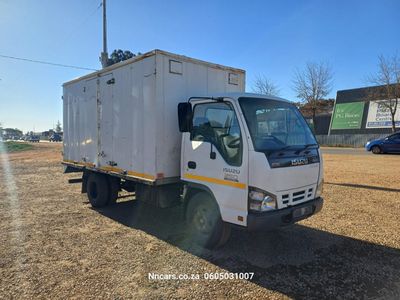 2008 Isuzu NPR 300 F/c C/c