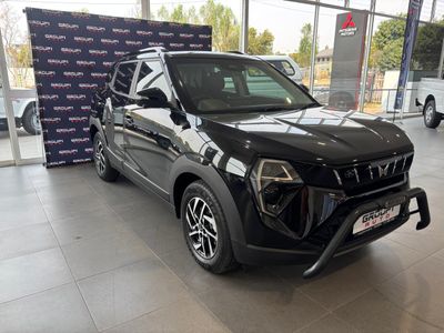 2025 Mahindra XUV 3XO 1.2T AX5L
