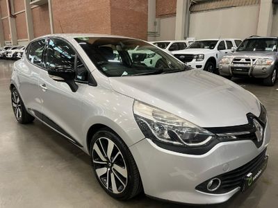 2013 Renault Clio IV 900T Dynamique 5-dr (66kW)
