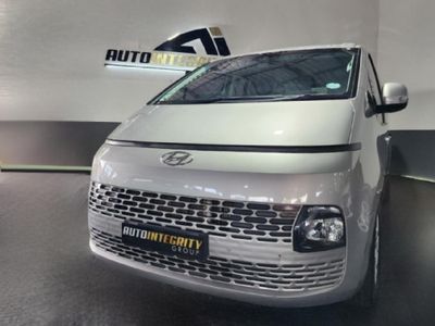 2022 Hyundai Staria 2.2d Executive Auto