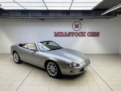 2000 Jaguar XK R Cabriolet