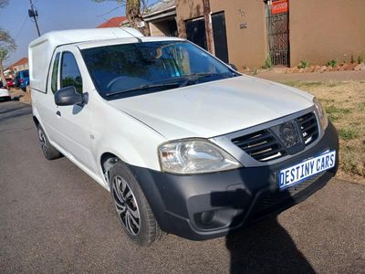 2022 Nissan NP200 1.6