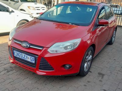 2012 Ford Focus 1.6 Ti VCT Ambiente 5-dr