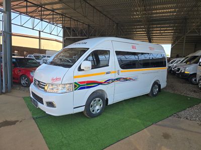 2023 Toyota Quantum Makoya 2.4i 16 Seater