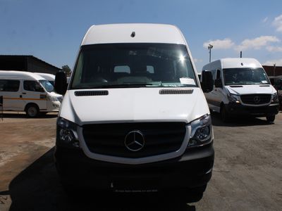 2015 Mercedes-Benz Sprinter Double Wheel 22 Seater