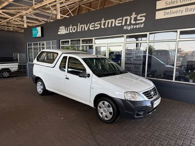 2022 Nissan NP200 1.6 A/C Safety Pack