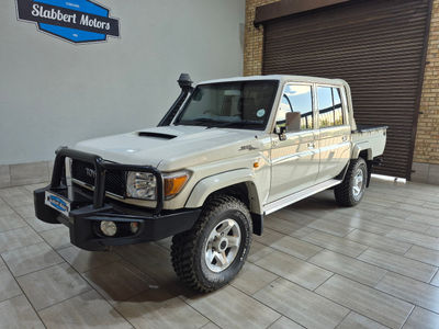 2022 Toyota Land Cruiser 79 4.5 D 70th Edition Double-Cab