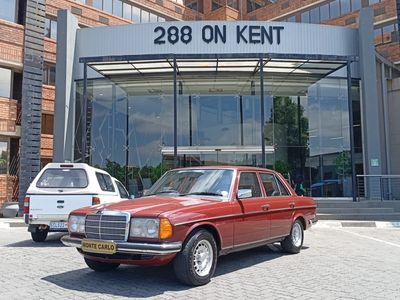1982 Mercedes-Benz E-Class 300D