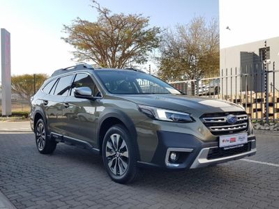 2025 Subaru Outback 2.5i Touring Auto