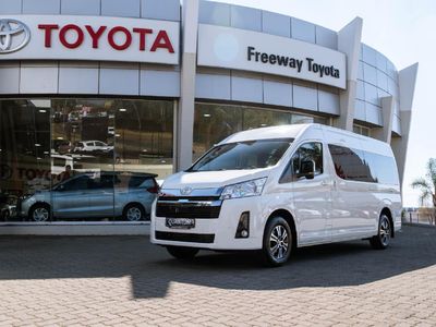2026 Toyota Quantum 2.8 GL 14 Seat