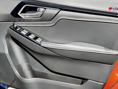 2025 Isuzu D-Max 3.0 DDI V-Cross HR Auto Double-Cab