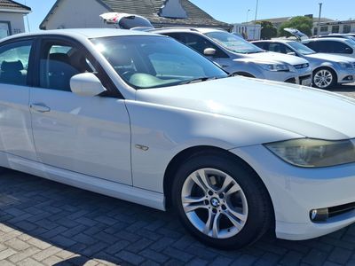 2011 BMW 3 Series 320i Start