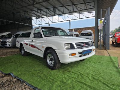 2001 Mitsubishi Colt 2000 LWB Single-Cab