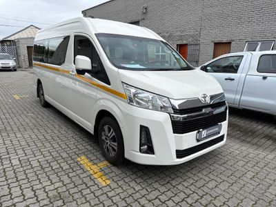 2025 Toyota Quantum 2.8 GL 14 Seat