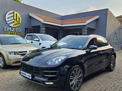 2015 Porsche Macan Turbo