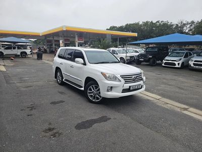 2013 Lexus LX 570