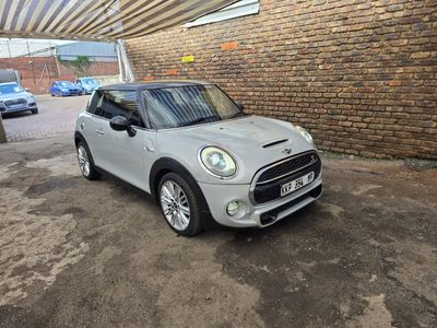 2016 MINI Hatch Cooper S