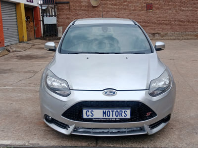 2014 Ford Focus 2.0 GTDi ST1 5-dr