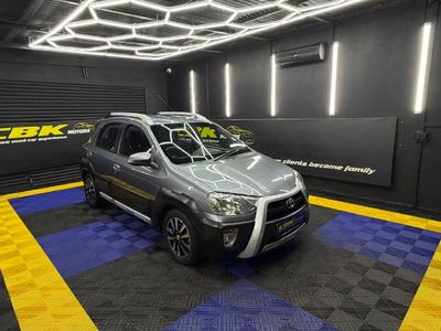 2015 Toyota Etios Cross 1.5 XS 5-dr