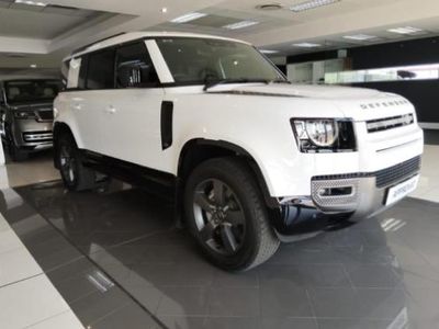 2025 Land Rover Defender 110 D350 X-Dynamic HSE